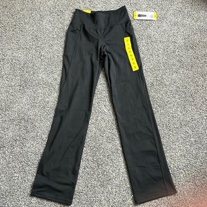 Grey Flared Leggings with pockets